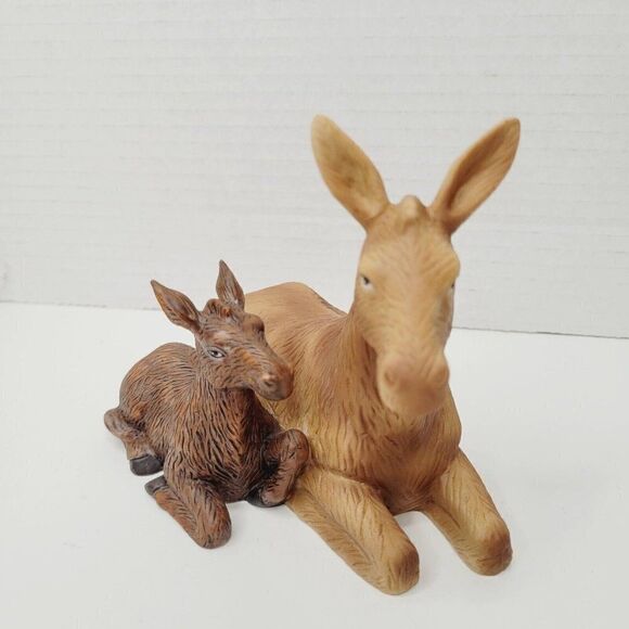 Thomas Kinkade Caring For Her Young & Dutiful Peasant Figurines Nativity 2004 - Picture 3 of 10